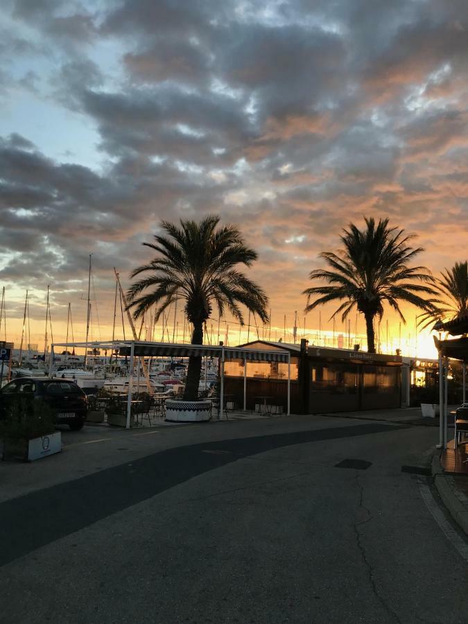 Sitges Estudio En Port Aiguadolc Apartman Kültér fotó